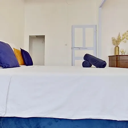Bed and Breakfast Les 2 Droles D'Oiseaux à Luc-sur-Orbieu Extérieur photo